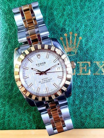 Tudor - Geneva Classic Date - 38mm - Sans prix de réserve