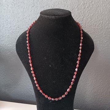 Perles dambre rouge cerise 14k - Collier