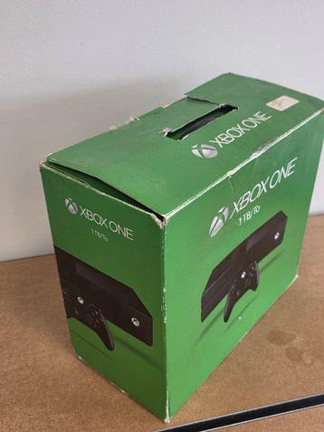 Microsoft - Xbox One - - EXTREMELY RARE - PAL - 1TB - 1, Games en Spelcomputers, Nieuw