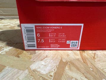 Nike - Nike Zoom Vomero 5 - Sneakers - Taille : EU 38.5 -, Kleding | Heren, Schoenen, Nieuw