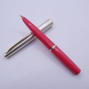 Pilot - Pilot Fountain Pen Pink 14K-585 Gold Nib - Zonder, Nieuw