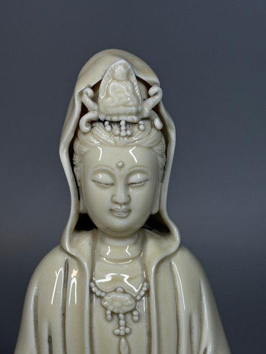 Beeldje - Lot Chinees porselein (3) - Porselein, Antiek en Kunst, Antiek | Overige Antiek