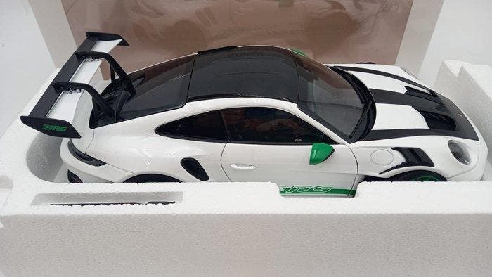 Norev 1:18 - Modelauto - Porsche 911 GT3 RS Weissach Pack, Hobby & Loisirs créatifs, Voitures miniatures | 1:5 à 1:12