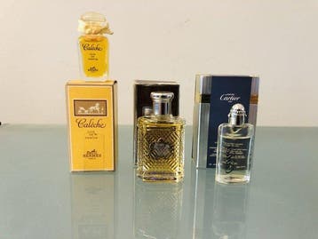Collection darticles de marque - 30 miniatures de parfum,