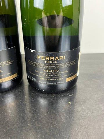Cantine Ferrari, Perlè 2004 & 2x Perlè Nero 2002 - Trentino, Verzamelen, Nieuw