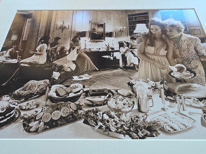 Michael Joseph (1941-) - Ladies who Lunch, Bristol Cream, Antiquités & Art, Art | Objets design
