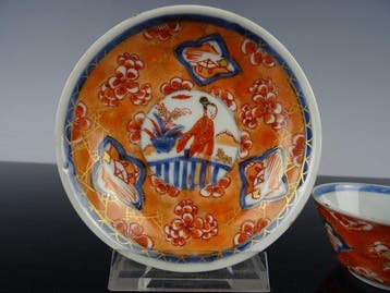 Kop en schotel - Porselein - Kangxi 1662-1722