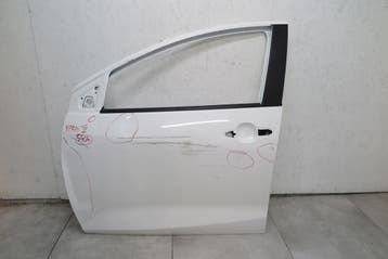 linker voorportier Toyota Yaris IV, Verzenden, Gebruikt