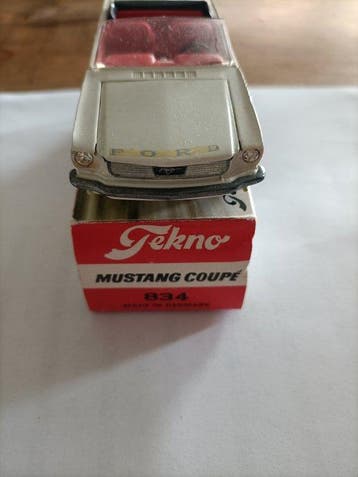 Tekno 1:43 - Voiture miniature - Ford Mustang Coupé - Modèle