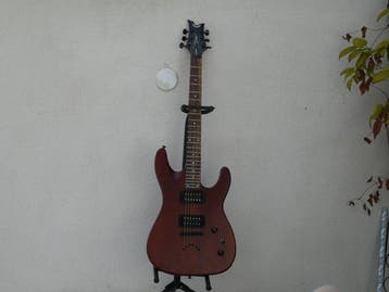 DEAN - - Elektrische gitaar - China - 2008 (Zonder, Musique & Instruments