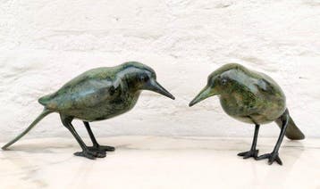 Beeldje - A pair of bronze birds - Brons