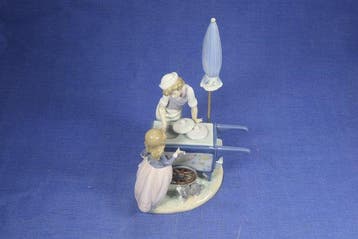 Lladró - Figuur - Ijscokar met parasol - Porselein