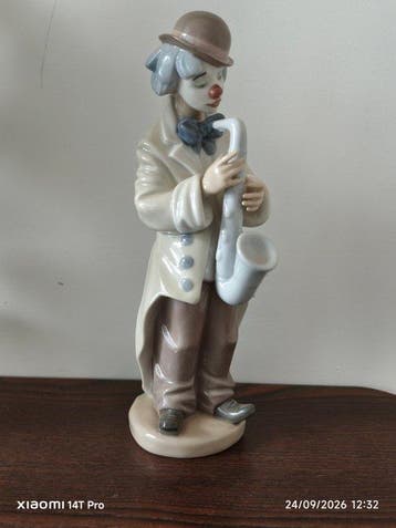 Lladró - Figure - Clown with Saxophone - Porcelaine à la
