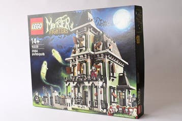 Lego Set - 10228 - Monster Fighters - Haunted House