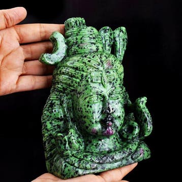 Beeld, Big Genuine Ruby in Zoisite Carved Divine Lord Shiva