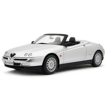 Laudoracing 1:18 - Voiture de sport miniature - Alfa Romeo
