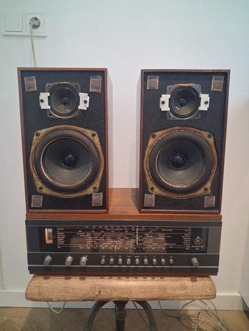 Bang & Olufsen - Beomaster 900 et Beovox 2200 haut-parleurs
