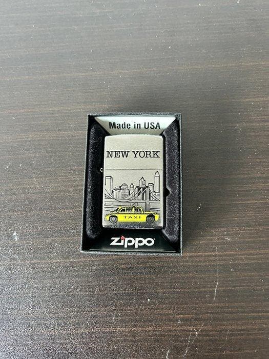 Zippo - B16 - yellow cab - Zonder minimumprijs - Aansteker -, Collections, Articles de fumeurs, Briquets & Boîtes d'allumettes