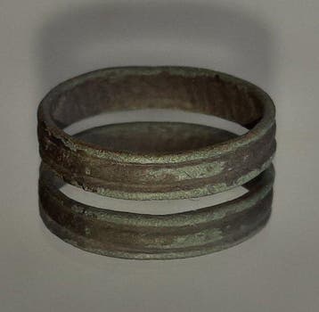 Médiéval Bronze Bague de mariage. Excellent état. (Sans prix