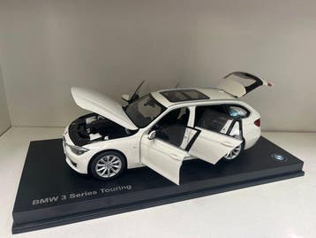 Paragon 1:18 - Modelauto - BMW 3 Series Touring F31, Hobby en Vrije tijd, Nieuw