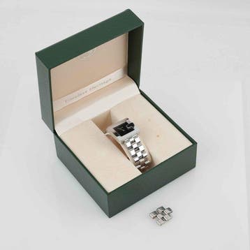 Gucci - 3600J G Square Stainless Steel Silver-Tone Black