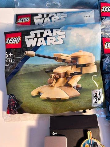 Lego Set - Star Wars - TIE Interceptor / AAT