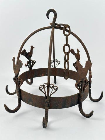 Decoratief ornament - Frankrijk - Een ijzeren gamehook