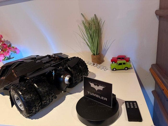 Hachette 1:8 - Voiture miniature - Batmobile Tumbler, Hobby & Loisirs créatifs, Voitures miniatures | 1:5 à 1:12