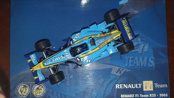 Minichamps 1:43 - Voiture miniature - RENAULT F1 Team R25