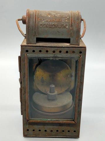 Lampe à huile - Ancienne lanterne de chemin de fer