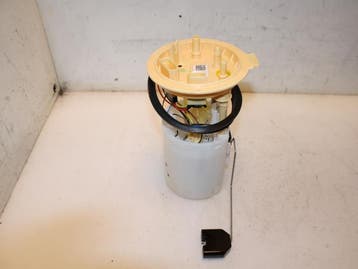 Opvoerpomp Volkswagen Touran O153576