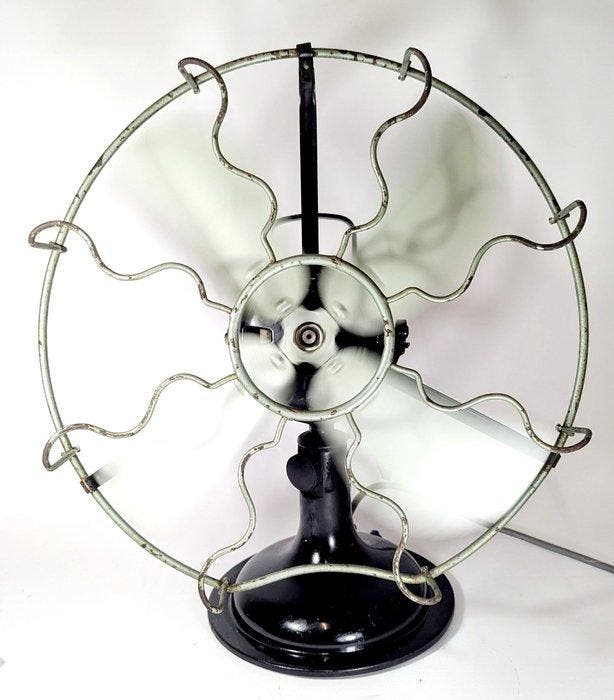 Marelli Elektrische ventilator - Gietijzer - Marelli model, Antiquités & Art, Antiquités | Assiettes décoratives & Carrelages
