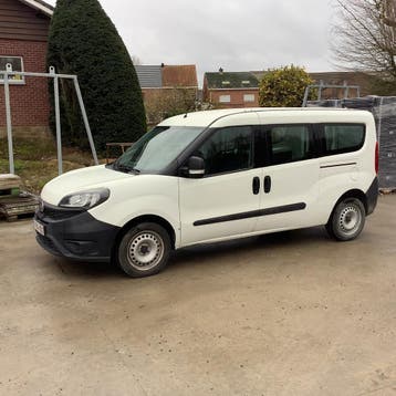 Fiat Doblo busje (2019-65.653 km), Nieuw