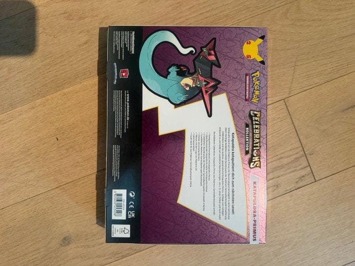 Pokémon - 1 Box - Sealed Celebrations German - Various sets, Hobby & Loisirs créatifs, Jeux de cartes à collectionner | Pokémon