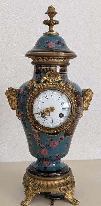Klok en garnituur set - Keramiek - 1850-1900, Antiek en Kunst