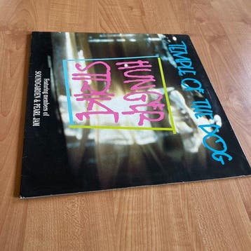 Temple Of The Dog - Hunger Strike - Différents titres -, Nieuw in verpakking