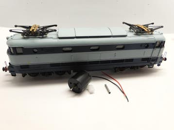 micromotor HRI014G ombouwset Rivarossi FS E 444, Verzenden, Overige typen