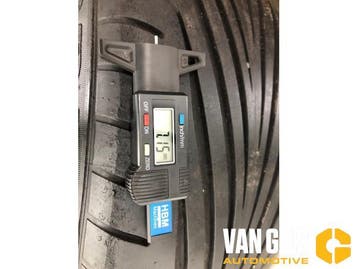 Sportvelgenset + banden Volkswagen Tiguan O299876