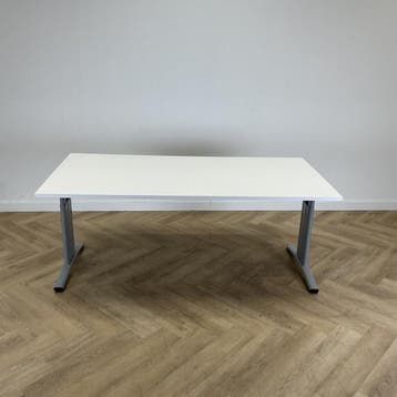 verstelbaar bureau 180x90 cm, wit - grijs, In hoogte verstelbaar, Gebruikt