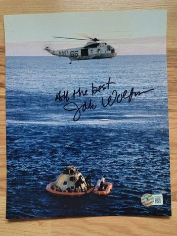 Apollo 11 Recovery Navy - John Wolfram - Gesigneerde foto