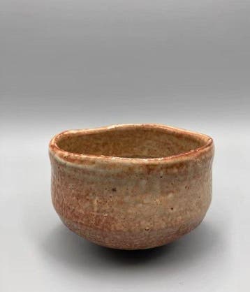 Chawan Matcha de lÉre Showa, émaillage Akashino, par