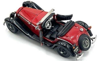 Politoys 1:43 - Modelauto (2) - Alfa Romeo 6C 1750 Zagato