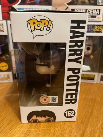 Funko - Funko Pop - Harry Potter #162 Harry Potter, signed