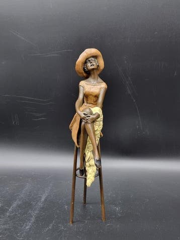Statue, Bronze Lady with Hat on Bar Stool - 27.5 cm - Bronze