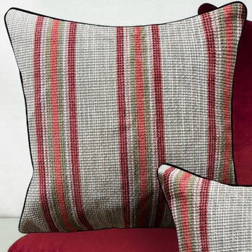 COLEFAX AND FOWLER -New set- Two cushions in a set of four -
