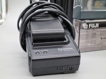 Panasonic NV-S70E - S-VHS-C Camcorder Komplettset Panasonic