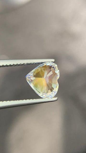 1 pcs Incolore Pierre de lune - 3.17 ct - International, Handtassen en Accessoires, Nieuw