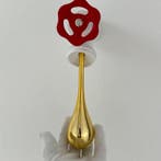 Santicri (1992) - sculptuur, Running out - 26 cm - Hars -