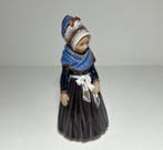 Royal Copenhagen - Beeldje - #1165 Fanoe Girl - First