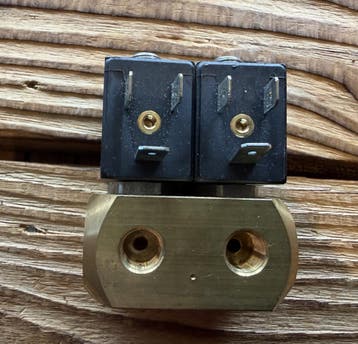 24 VDC / 7W 2-WEG magneetventiel koffie, Ophalen of Verzenden